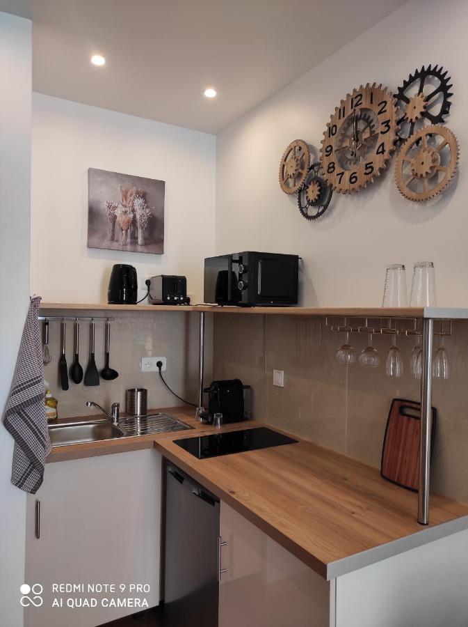 Residence Akantha Ница Екстериор снимка