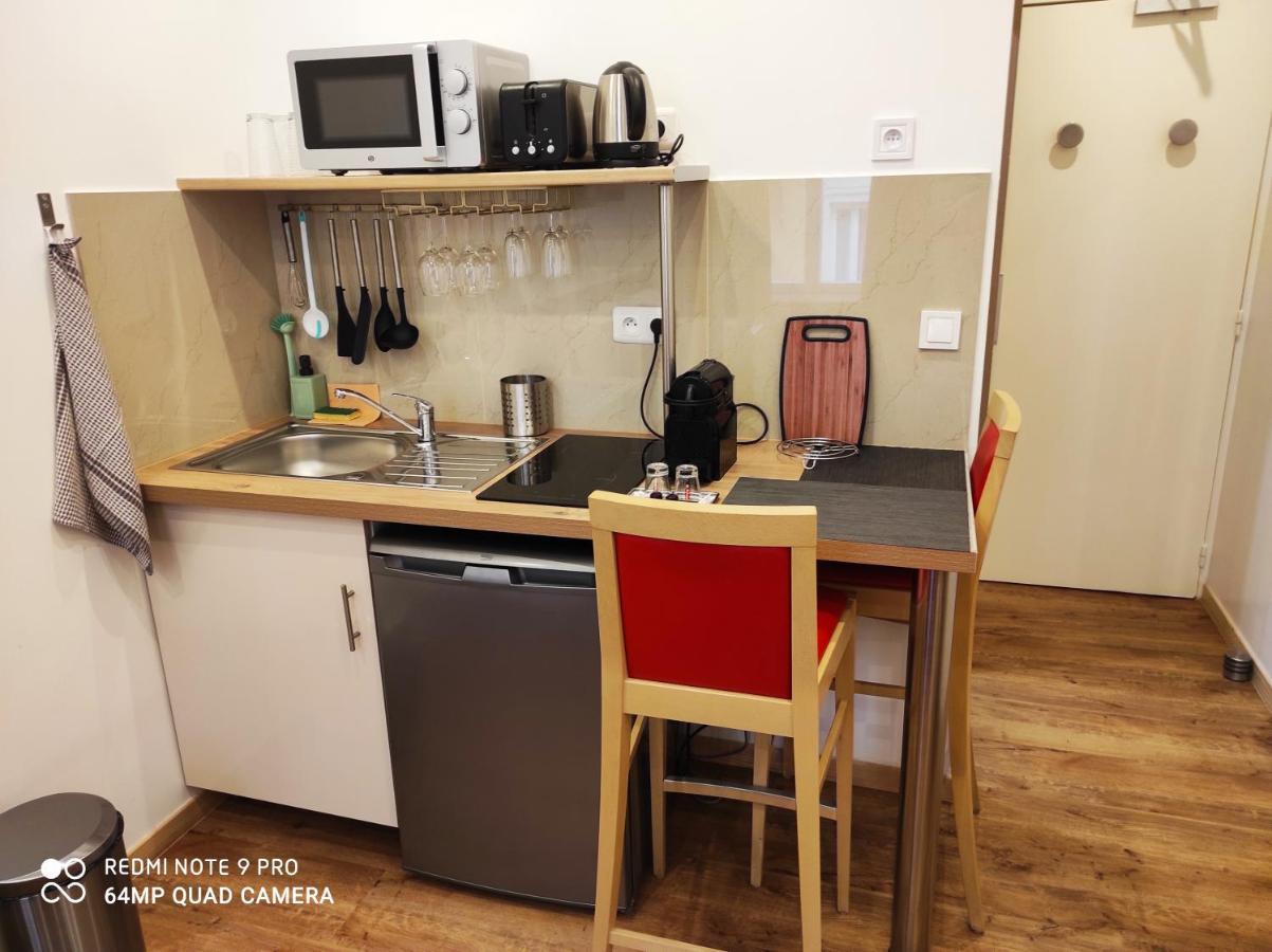 Residence Akantha Ница Екстериор снимка