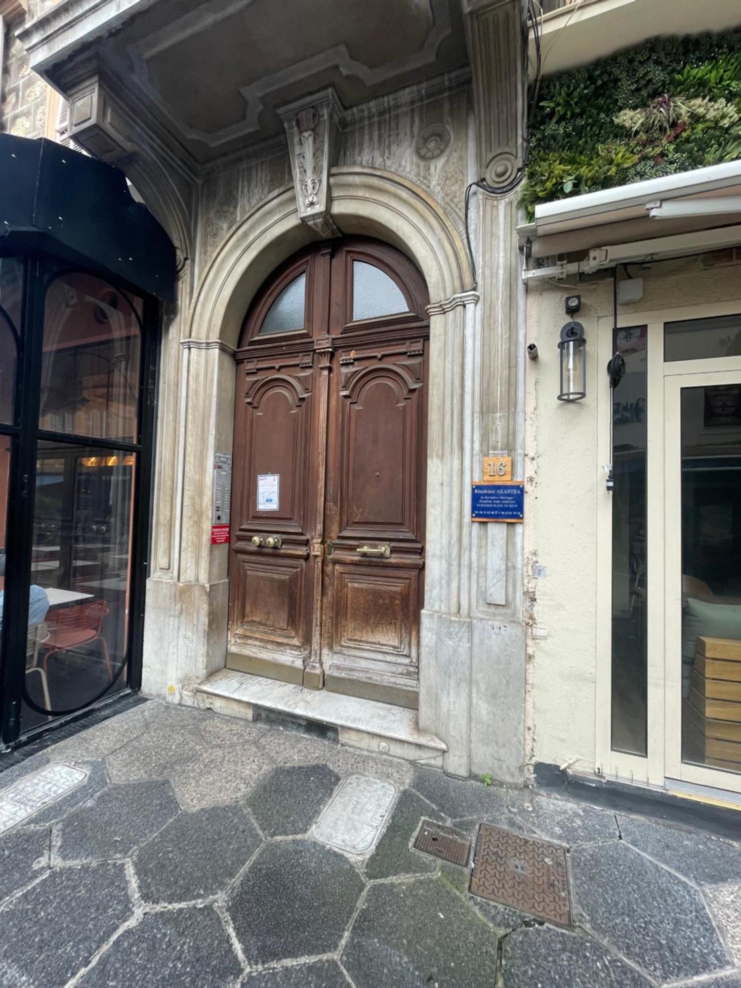 Residence Akantha Ница Екстериор снимка