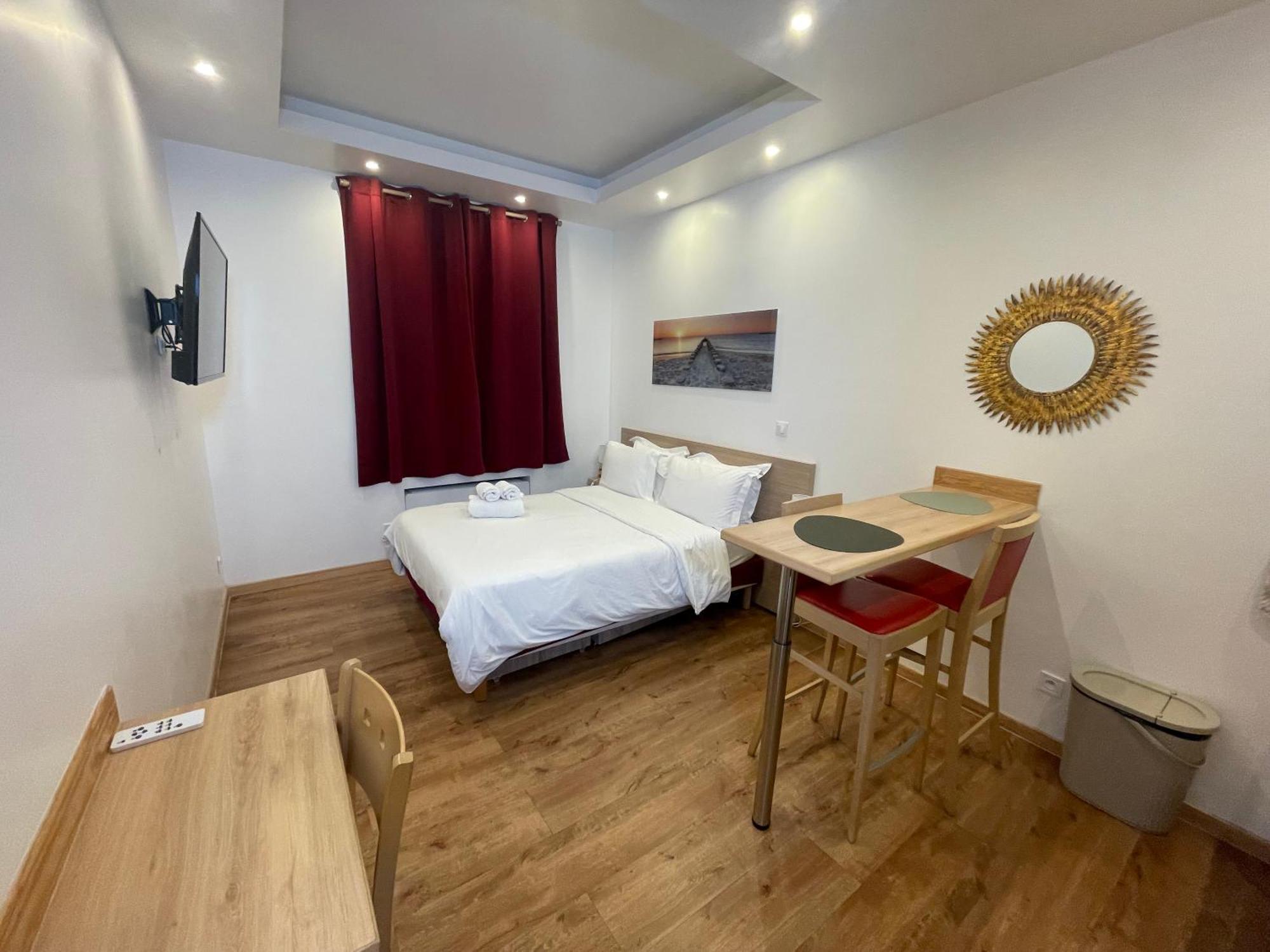 Residence Akantha Ница Екстериор снимка