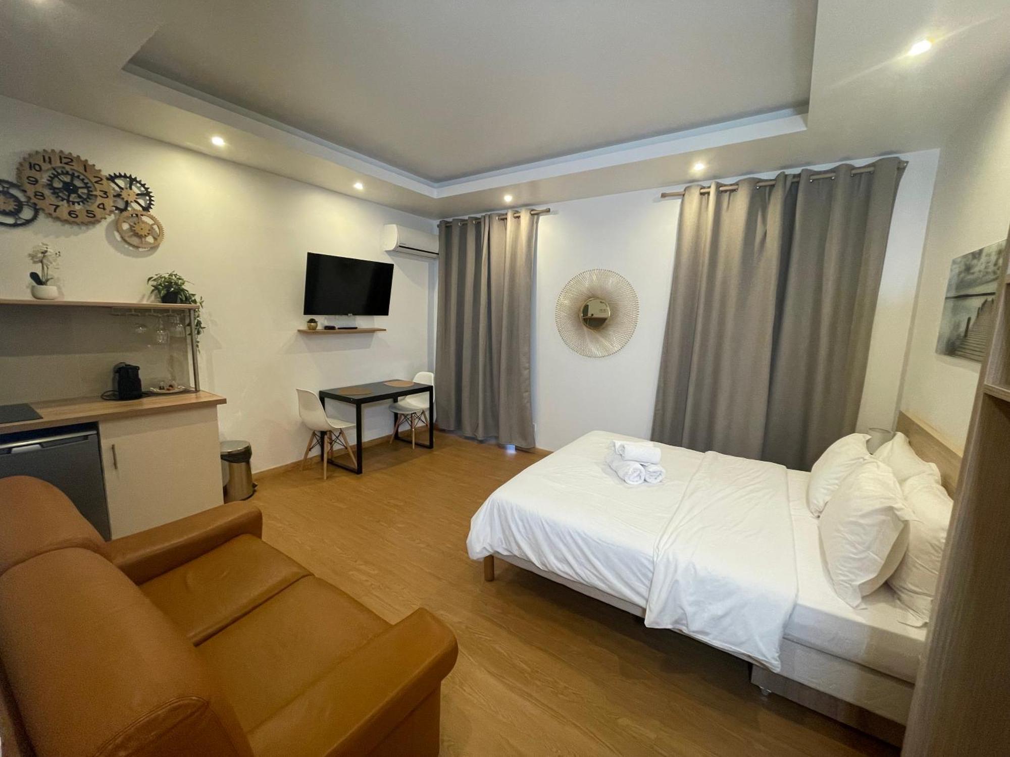 Residence Akantha Ница Екстериор снимка